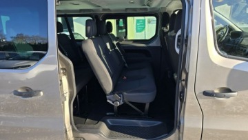 Renault Trafic III Furgon 1.6 Energy dCi 145KM 2018 Renault Trafic 9 miejsc, 2 komplety kół, zdjęcie 12