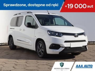 Toyota 2021 Toyota ProAce City Verso 1.5 D-4D, Salon Polska