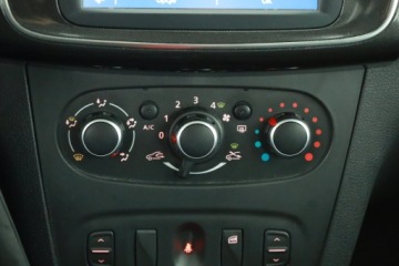 Dacia Logan II Sedan Facelifting 1.0 SCe 73KM 2018 Dacia Logan 1.0 SCe, Salon Polska, Navi, Klima, zdjęcie 10