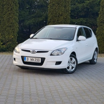 Hyundai i30 I Hatchback 1.4 109KM 2009 Hyundai i30 I 1.4 Benzyna 109KM Manual, zdjęcie 1