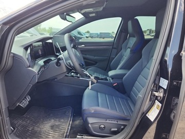 Volkswagen Golf VIII 2025 Volkswagen Golf R Black Edition 2025 2.0l 2.0 Benzyna 315KM, zdjęcie 7