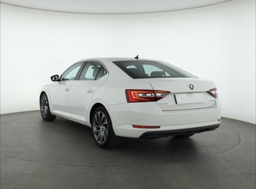 Skoda Superb III Liftback 1.6 TDI 120KM 2016 Skoda Superb 1.6 TDI, Salon Polska, Automat, Navi, zdjęcie 3