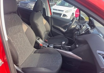 Peugeot 2008 I SUV 1.2 PureTech 82KM 2015 Peugeot 2008 1.2B solar ksiazka zadbany 1.2 Benzyna 82KM, zdjęcie 14