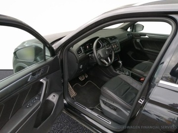 Volkswagen Tiguan Allspace SUV Facelifting 2.0 TSI 190KM 2022 Volkswagen Tiguan Allspace Allspace 2.0 TSI 4Mot. R-Line DSG VAT 23 Matrix, zdjęcie 5