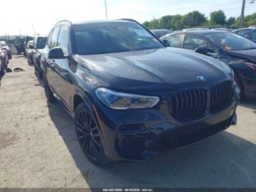 BMW X5 G05 2022 BMW X5 M 2022 BMW X5 M50I 4.4 Benzyna 523KM, zdjęcie 1