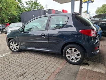 Peugeot 206 Hatchback 1.1 60KM 2010 Peugeot 206 Klimatyzacja bez rdzy 1.1 Benzyna 60KM, zdjęcie 14