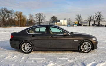 BMW Seria 5 F10-F11 Limuzyna 530d 245KM 2010 BMW Seria 5 3,0d (245KM) Automat Skory 3.0 Diesel 245KM, zdjęcie 4