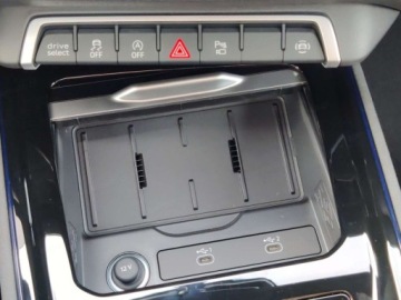 Audi Q3 III Sportback 2.0 40 TFSI 204KM 2026 AUDI Q3 TFSI quattro S line Sportback Suv 2.0 (204 KM) 2026, zdjęcie 9