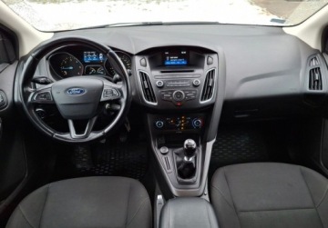 Ford Focus III Kombi Facelifting 1.5 TDCi 120KM 2018 Ford Focus SW 1,5 TDCi 120km, Salon Polska, FV 23 1.5 Diesel 120KM, zdjęcie 15