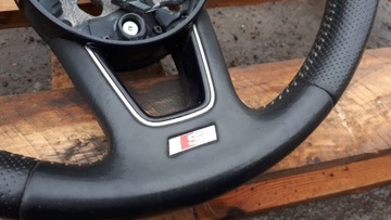 A4 B9 8W НАКЛАДКИ РУЛЕВОГО КОЛЕСА SLINE 8W0419091M A5 8W