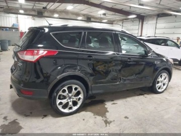 Ford Escape III 2015 Ford Escape 2.0 benzyna 240KM 4X4 wersja TITANIUM mala szkoda i maly przeb, zdjęcie 10