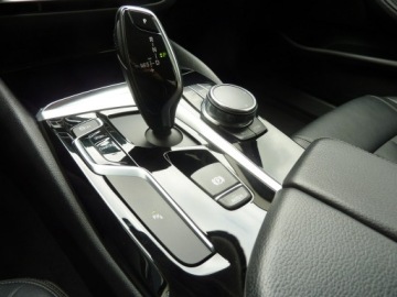 BMW Seria 5 G30-G31 Limuzyna 520d 190KM 2017 BMW 520 D*X-Drive*2.0, zdjęcie 30