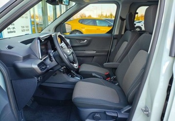 Ford Tourneo Courier II 1.0 EcoBoost 125KM 2025 Ford Tourneo Courier Ford Tourneo Courier 1.0 EcoBoost Trend Benzyna 125KM, zdjęcie 3