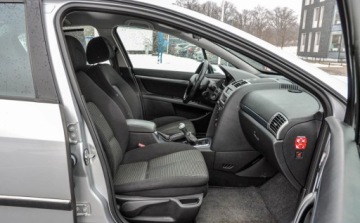 Peugeot 407 2005 Peugeot 407 2,0 (138KM) Bezwypadkowy 190 tys. km 2.0 Benzyna 138KM, zdjęcie 10