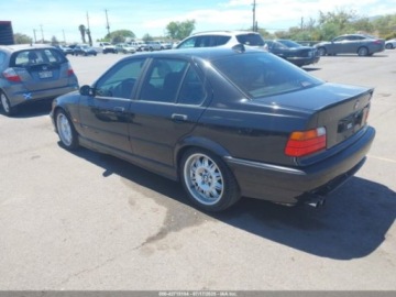 BMW Seria 3 E36 1997 BMW M3 1997 3.2l 3.2 Benzyna 240KM, zdjęcie 3