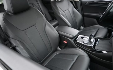 BMW X3 G01 SUV Facelifting 2.0 18d 150KM 2022 BMW X3 2,0D 150 KM Full Led Nawigacja Kamera 2.0 Diesel 150KM, zdjęcie 27