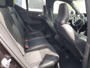 Volvo XC40 Crossover 2.0 T5 247KM 2020 Volvo XC 40 T5 R-Design 2020 2.0l 2.0 Benzyna 248KM, zdjęcie 11