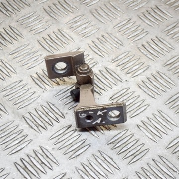 PORSCHE MACAN (95B) 2015 LEVÝ STRANA PANT SPODNÍ DVEŘE ZADNÍCH