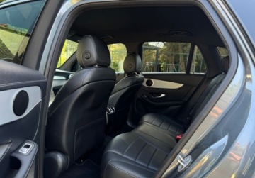 Mercedes GLC C253 SUV Facelifting 2.0 200d 163KM 2020 Mercedes-Benz GLC MULTIBEAM FullLed Alu18 Kamera VIRTUAL Cockpit Navi AMBI, zdjęcie 19