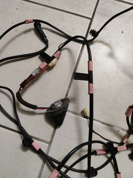 MITSUBISHI COLT VI SVAZEK PŘÍVOD ANTÉNY MN140521