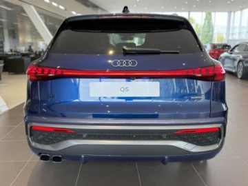 Audi Q5 II SUV Facelifting 2.0 40 TDI 204KM 2025 AUDI Q5 TDI quattro S line Suv 2.0 (204KM) 2025, zdjęcie 1