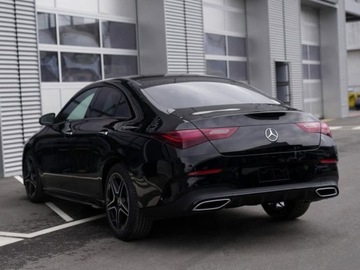 Mercedes CLA C118/X118 Coupe Facelifting 1.3 200 163KM 2025 MERCEDES-BENZ CLA 200 AMG Line Sedan 1.3 (163KM) 2025, zdjęcie 2