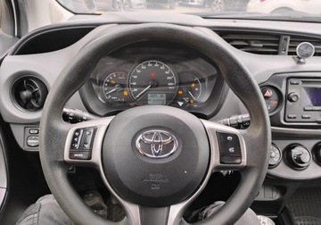 Toyota Yaris IV 2020 Toyota Yaris 2020r, SALONOWA. 1.0 LPG. Uszkodzony lewy przod. Jezdzi., zdjęcie 12
