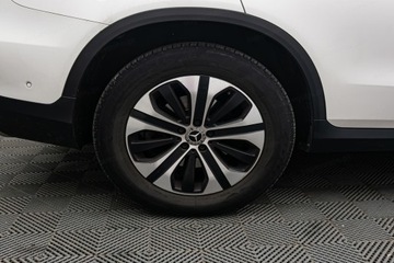 Mercedes GLC C253 SUV Facelifting 2.0 200d 163KM 2020 MERCEDES-BENZ GLC 200 d 4-Matic Suv 2.0 163KM 2020, zdjęcie 31