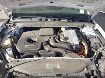 Ford Fusion 2020 Ford Fusion Hybrid Se 2020 2.0 Hybryda 141KM, zdjęcie 8