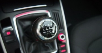 Audi A4 B8 Avant Facelifting 2.0 TDI 143KM 2012 Audi A4 Avant 2,0TDI143KM Udokumentowany Przebieg Panoramiczny Dach 2.0, zdjęcie 23