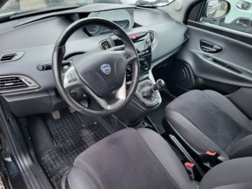 Lancia Ypsilon IV Hatchback 5d 0.9 8v Twin Air 85KM 2012 Lancia Ypsilon Benzyna 85KM, Śliczna,, zdjęcie 19