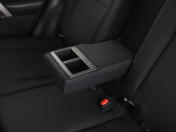 Toyota RAV4 IV MPV Facelifting 2.0 D-4D 143KM 2017 Toyota RAV-4 navi klima auto kamera i czujniki, zdjęcie 34