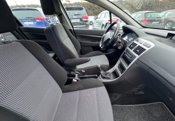 Peugeot 307 II Kombi 1.6 HDi 16V 109KM 2005 Peugeot 307 7 osobowy 1.6 Diesel 109KM, zdjęcie 13