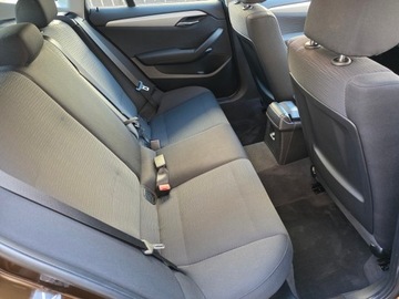 BMW X1 E84 Crossover sDrive18i 150KM 2010 BMW X1 I (E84) 2,0 150 KM sDrive18i Serwis CarPlay Android Auto Navi Kamera, zdjęcie 17