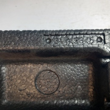 Volvo XC40 17 Absorber Zderzaka Przód USA