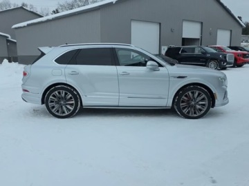 Bentley Bentayga 2021 Bentley Bentayga Speed 2021 6.0 Benzyna 626KM, zdjęcie 5