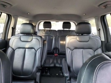 Jeep Grand Cherokee V 2023 Jeep Grand Cherokee 2023, 3.6L, 4x4, L LIMITED, po gradobiciu 3.6 Benzyna, zdjęcie 8