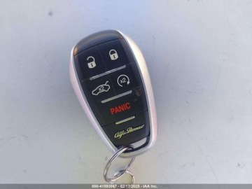 Alfa Romeo Giulia II Sedan Facelifting 2.0 Turbo 280KM 2020 Alfa Romeo Giulia 2020 Alfa Romeo Giulia RWD 2.0 Benzyna 280KM, zdjęcie 14