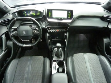 Peugeot 2008 II SUV 1.2 PureTech 130KM 2020 Peugeot 2008 GT-Line*1.2 Benzyna 131, zdjęcie 17