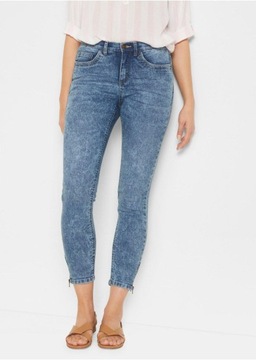 OBCISŁE JEANSY SKINNY ZE STRETCHEM I ZAMKAMI 40