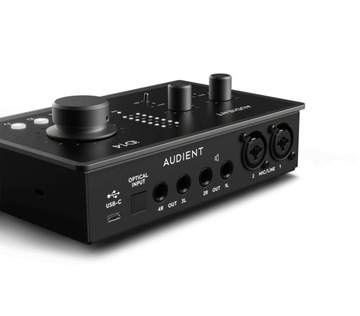 AUDIENT iD14 MKII + RODE NT1 5-го поколения