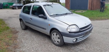 Renault Clio II 1.4 8 В.
