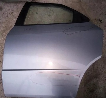 DVEŘE LEVÉ B538M ZADNÍ HONDA CIVIC UFO