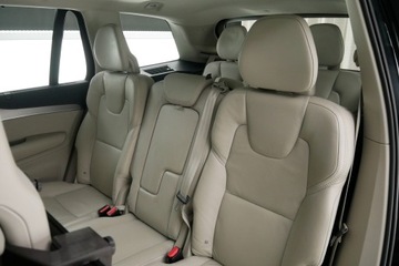 Volvo XC90 II SUV 2.0 T8 Twin Engine 390KM 2019 Volvo XC90 2.0 T8 AUT AWD - plug-in, zdjęcie 24