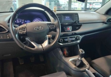 Hyundai i30 III Hatchback Facelifting 1.5 T-GDI 48V 160KM 2021 Hyundai i30 2021 1.5T-GDI 160KM 48V Classic Plus 45.595km Salon Polska 1wl, zdjęcie 18