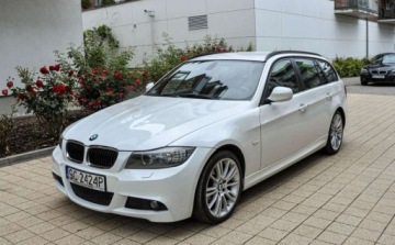 BMW Seria 3 E90-91-92-93 Touring E91 2.0 316d 115KM 2011 BMW Seria 3 2,0d Lift 2011 r. Bezwypadkowy M-pakiet Skory 2.0 Diesel 116KM
