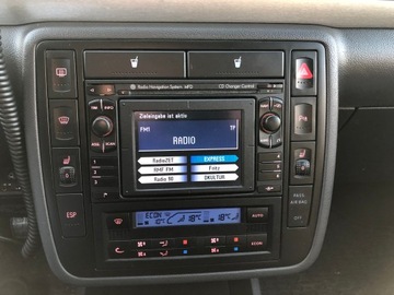 Volkswagen Sharan I 2.0 TDI 140KM 2009 VW Sharan 2009r 2.0TDI 140KM Ful Opcja Edition Exclusive, zdjęcie 14