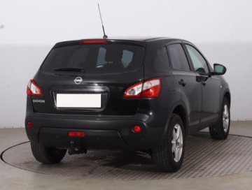 Nissan Qashqai I Crossover 1.6 Start/Stop 117KM 2011 Nissan Qashqai 1.6, Klima, Klimatronic, Tempomat, zdjęcie 4