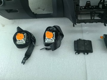 DESKA ROZDZIELCZA,KONSOLA ULOŽENÍ SENSOR PÁSY SKODA OCTAVIA III