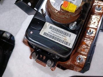 DESKA KONZOLA ULOŽENÍ AIRBAG DODGE CHARGER 2015-